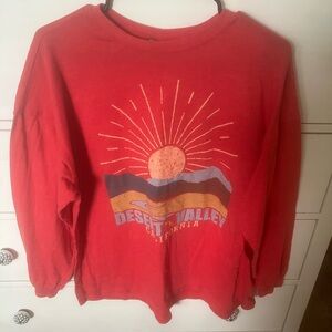 Wild Fable Red 3/4 Sleeve Graphic Long Sleeve T-Shirt